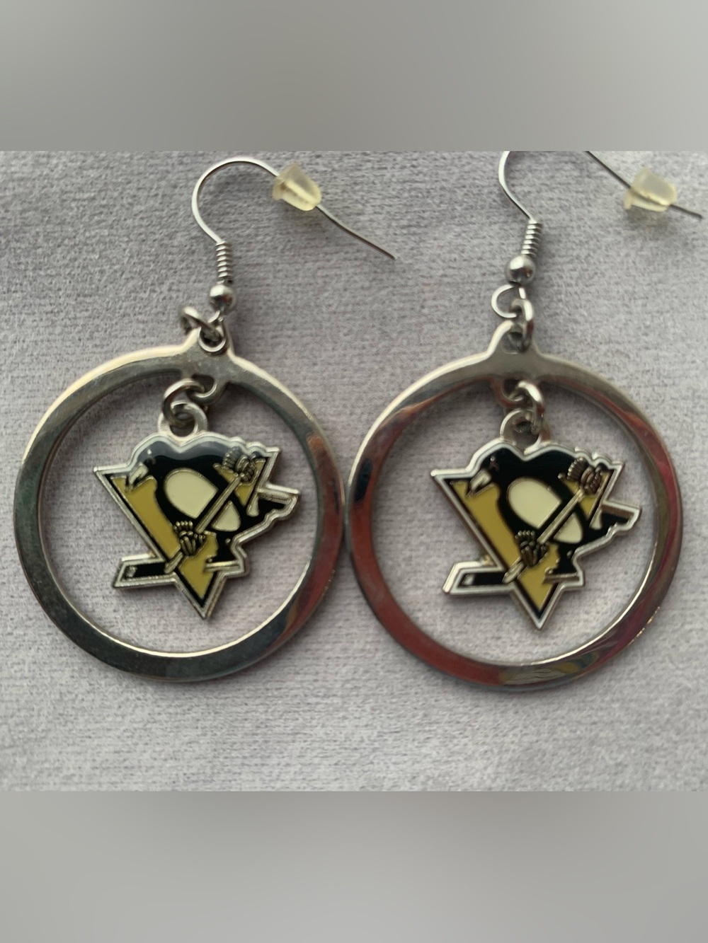 Pittsburgh Penguins Dangle Earrings NHL Game Day Jewelry - Picture 2 of 6